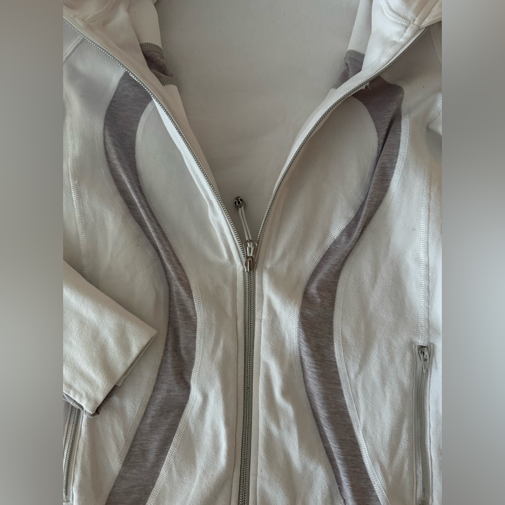 Lululemon stride jacket / sweater - Picture 3 of 7
